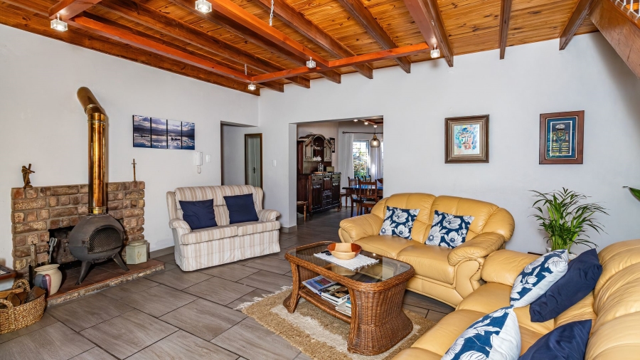 4 Bedroom Property for Sale in Old Place Western Cape